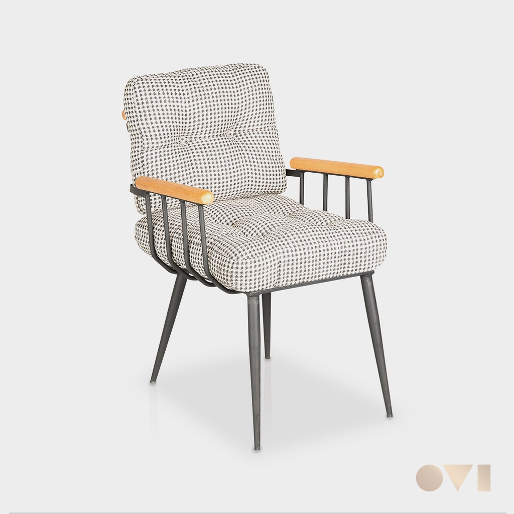 KADRO ARMCHAIR